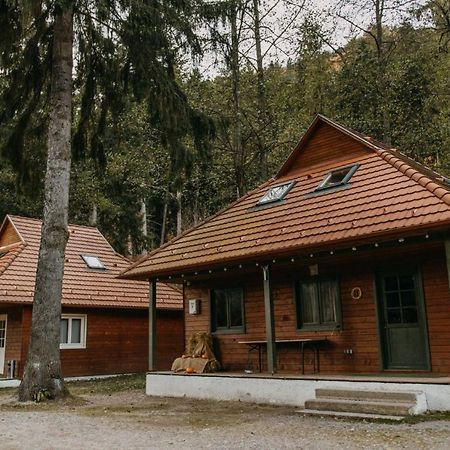 Tusnad Camping Беїле-Тушнад Екстер'єр фото